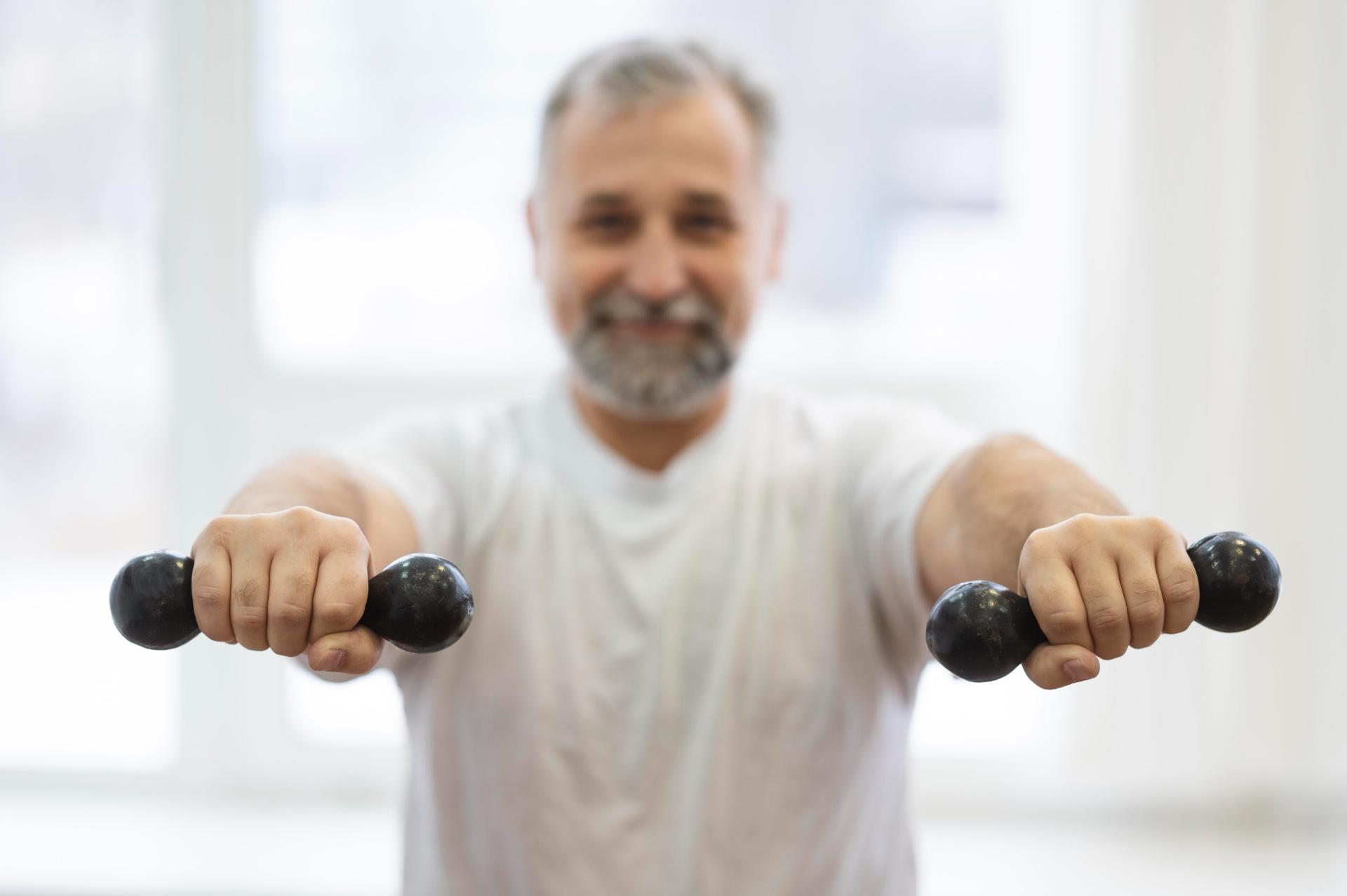 Fitness declines with age… Discover when and how to start the battle with your body!