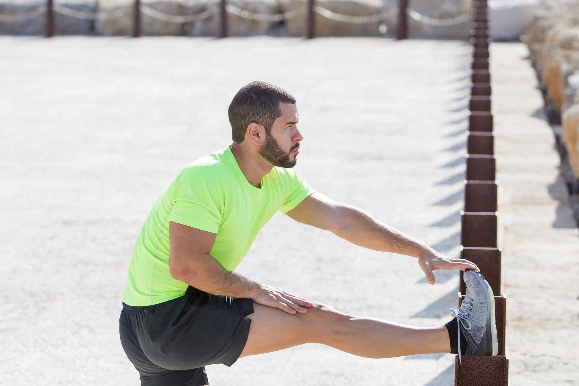 (Hamstring Tear)عند الرياضيين:لماذا تعد من أكثر العضلات التي تصاب في الرياضة؟