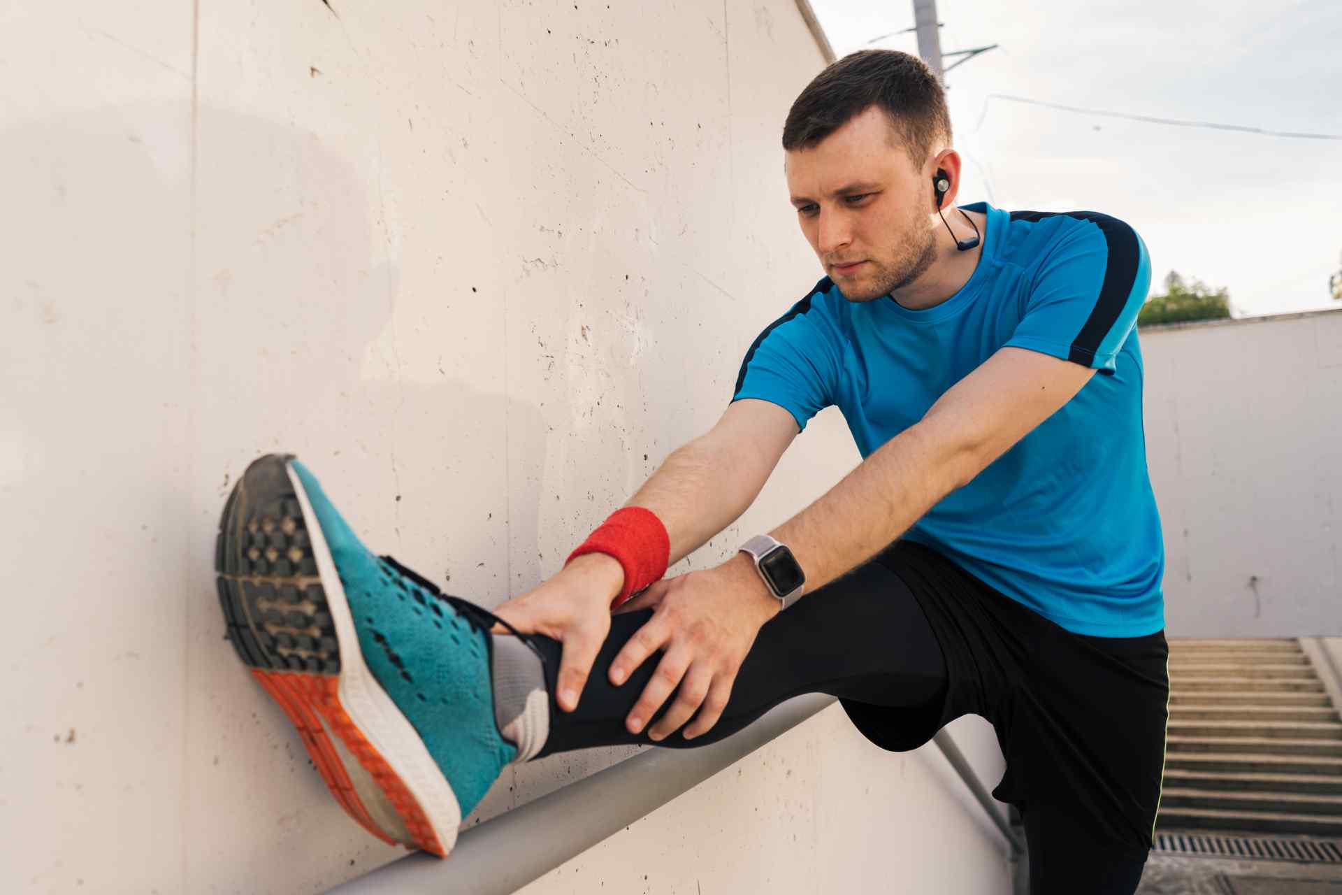 (Shin Splints): عندما تتحول خطواتك إلى مصدر للألم 